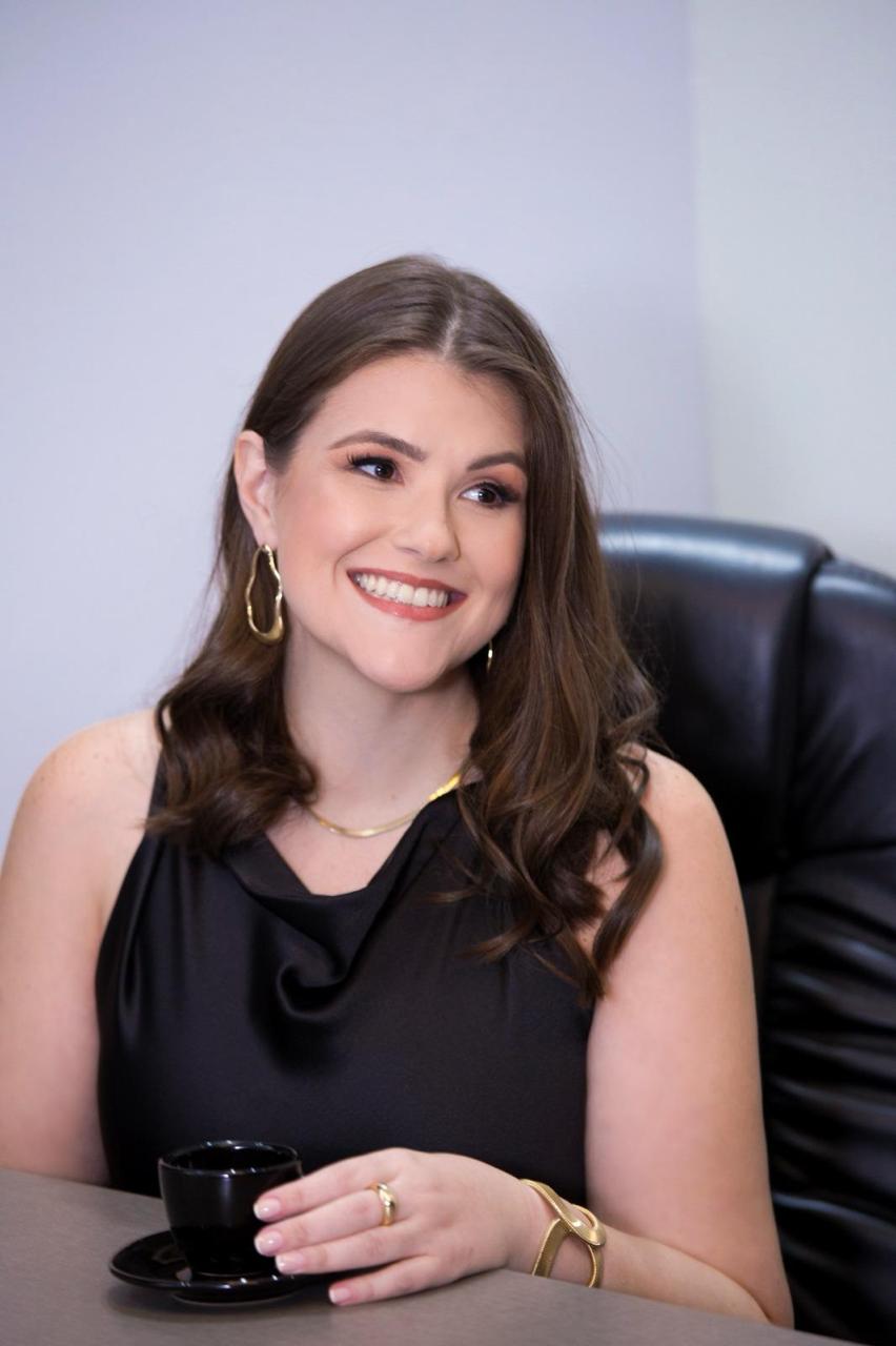 Roberta Fattori - Advogada Especialista em Direito da Saúde e TEA